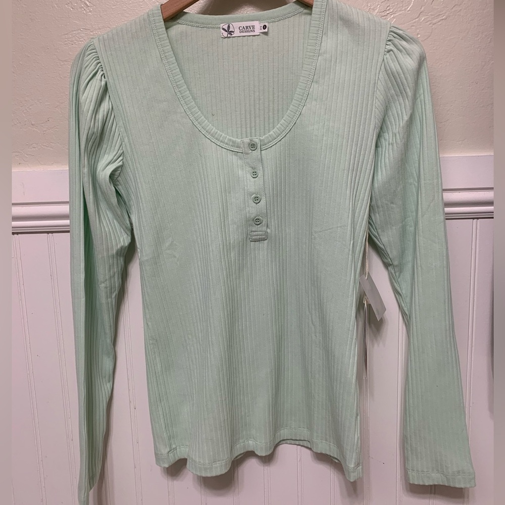 Carve Designs Emma Women’s Top